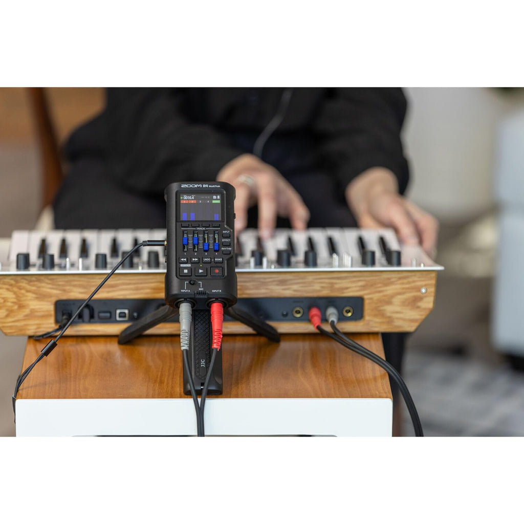4-Track 32-Bit Float Portable Audio Recorder O220572
