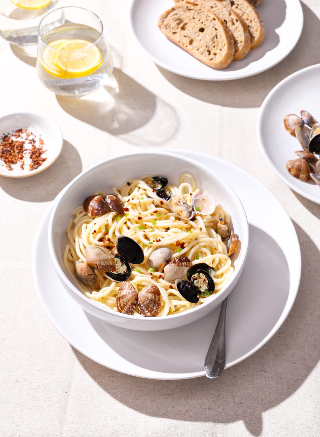 45 oz White Pasta Bowls Set of 4 Y6232