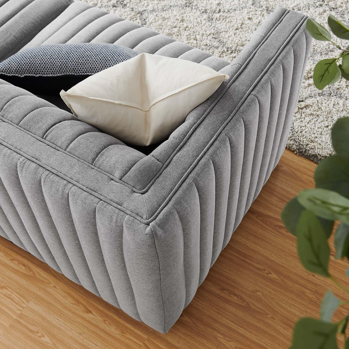 Black Light Gray Tufted Upholstered Loveseat H5001